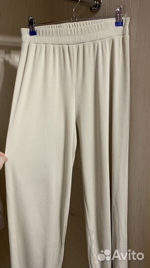 Костюм женский