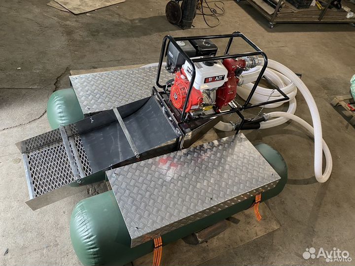 Минидрага на понтонах Челзолото WaterHanter 50/120