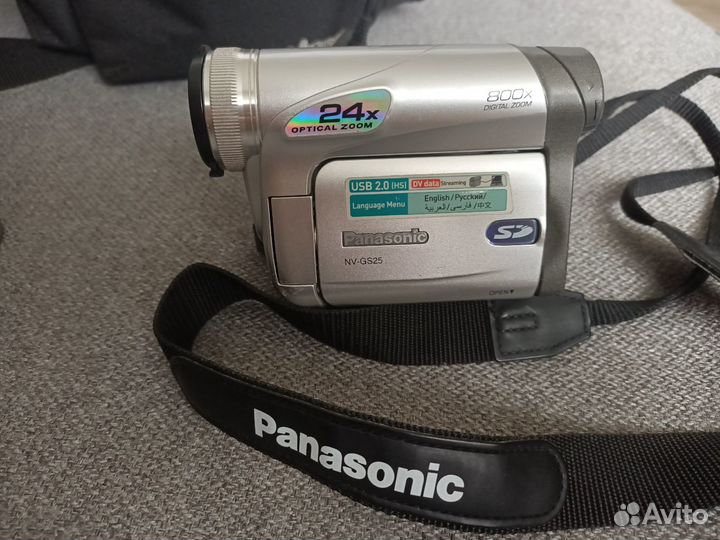 Видеокамера Panasonic NV-GS25