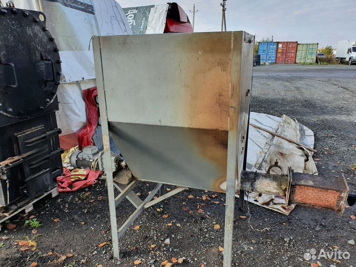 Котел твердотопливный паровой