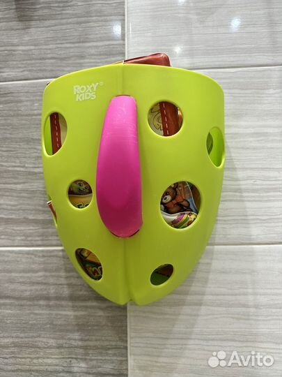 Игрушки для купания в ванной