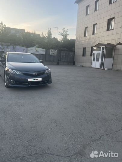 Toyota Camry 2.5 AT, 2012, 122 353 км