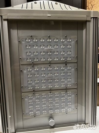 Светильник Вартон V1-S0-70057-40L04-6509065