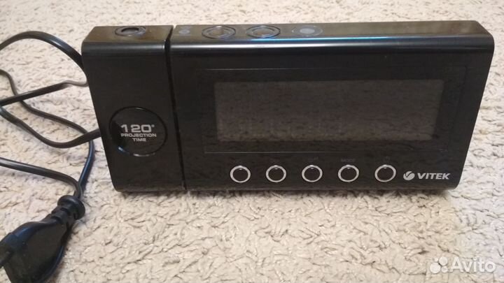 Радиочасы проекционные Vitek