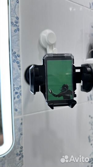 Держатель для телефона в машину