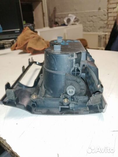 Подстаканник Mazda 6 (GG) 2002-2009