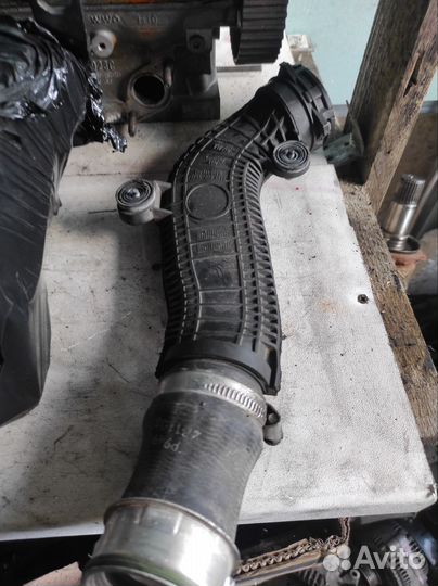 1k0145840r VW,Skoda,Audi патрубок Интеркуллера