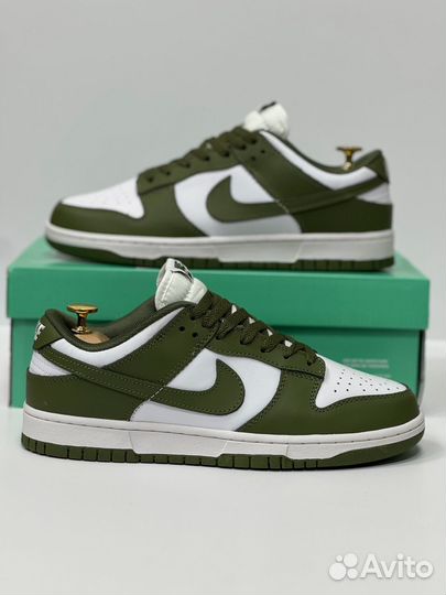 Nike Dunk Low Medium Olive