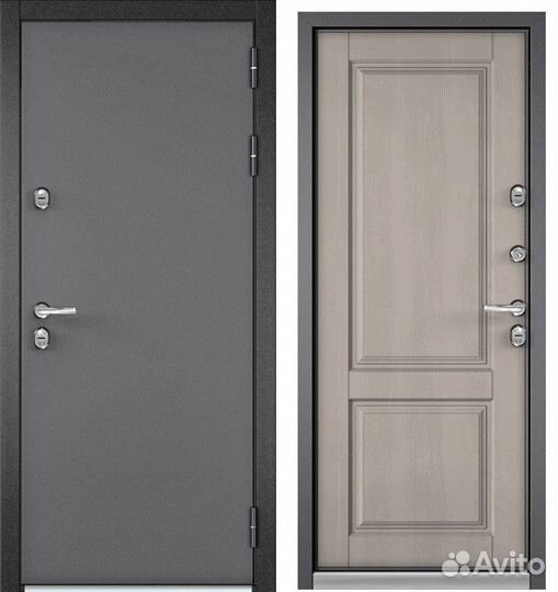 Дверь входная уличная