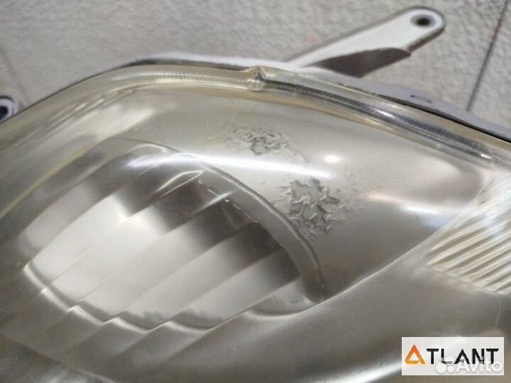 Фара передняя левая toyota passo