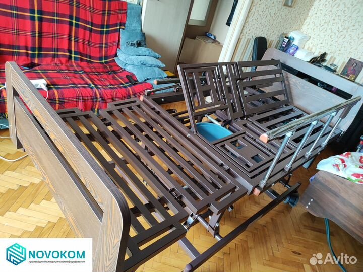 Медицинская кровать с туалетным устройством