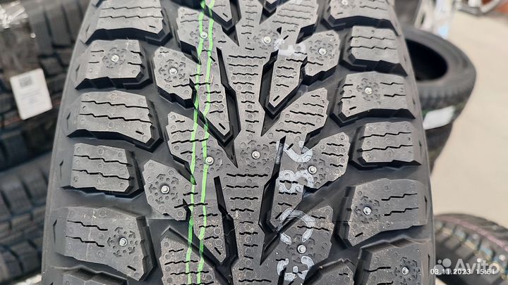 Kumho WinterCraft Ice Wi32 235/55 R18 104T