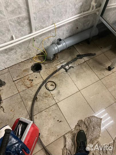 Устранение засоров Прочистка канализации. 24.7