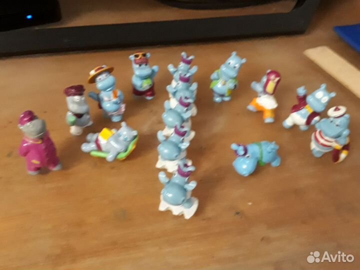 Киндер сюрприз бегемотики