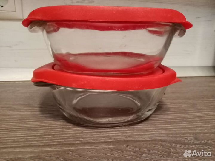 Тарелки с крышками