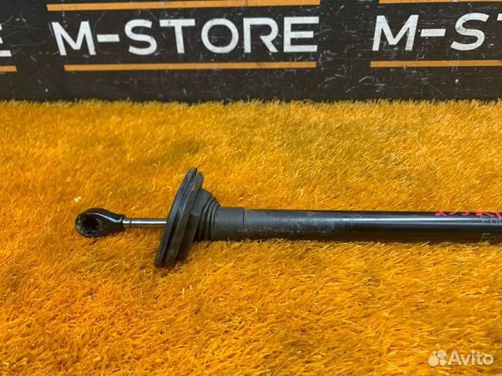 Ограничитель двери задний правый Mercedes-Benz