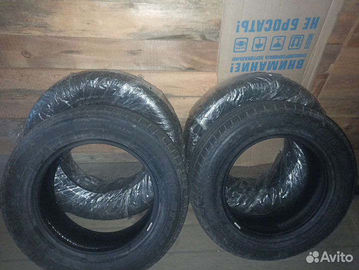 Mirage MR-MT172 225/65 R17 102H