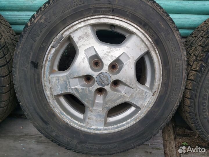 Triangle LL01 215/60 R16
