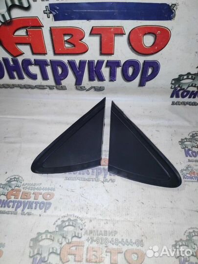 Накладка кузова Volkswagen Polo 2011