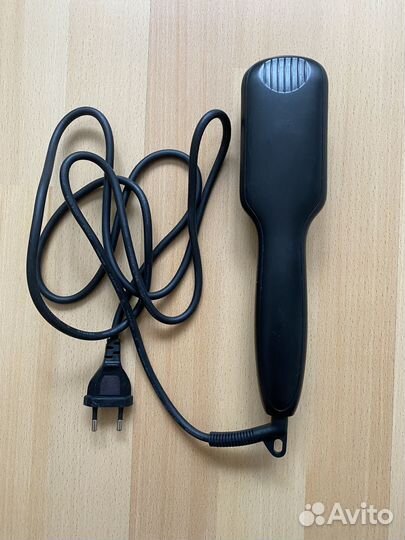 Расческа-выпрямитель для волос