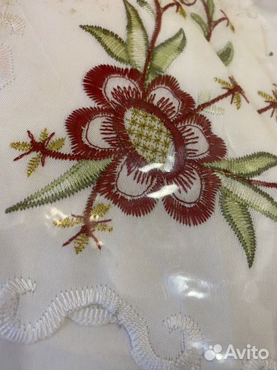 Скатерть новая 150х220 + 12 салфеток