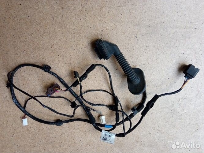 Проводка двери Geely Coolray (SX11)