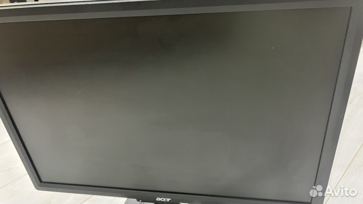 Монитор Acer 22