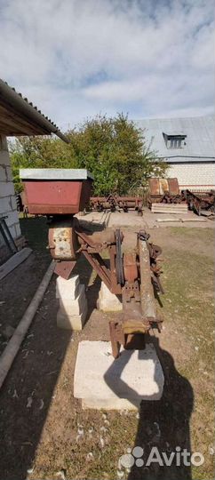 Плуг 1L 2-20, 2000