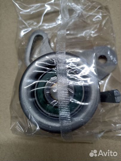 Ролик грм натяжной на hyundai accent