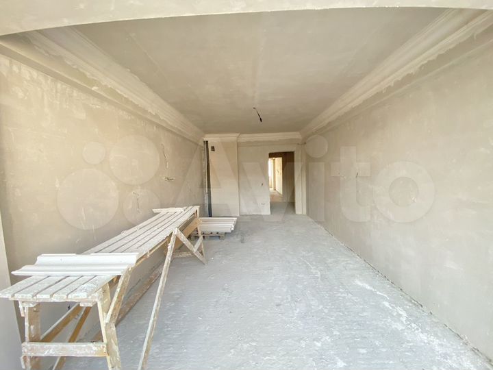 2-к. квартира, 100 м², 4/12 эт.