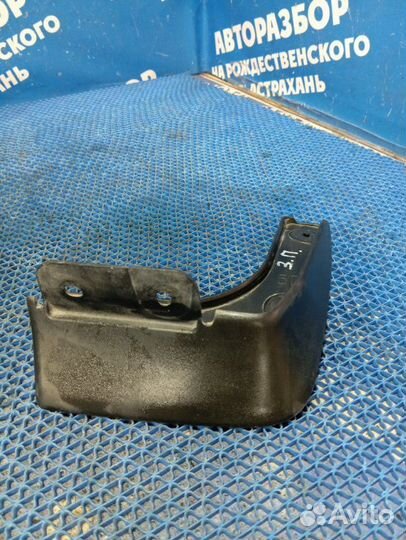 Брызговик Hyundai Solaris 1 хэтчбек 2012