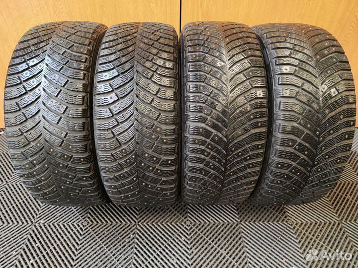Michelin X-Ice North 4 235/45 R18