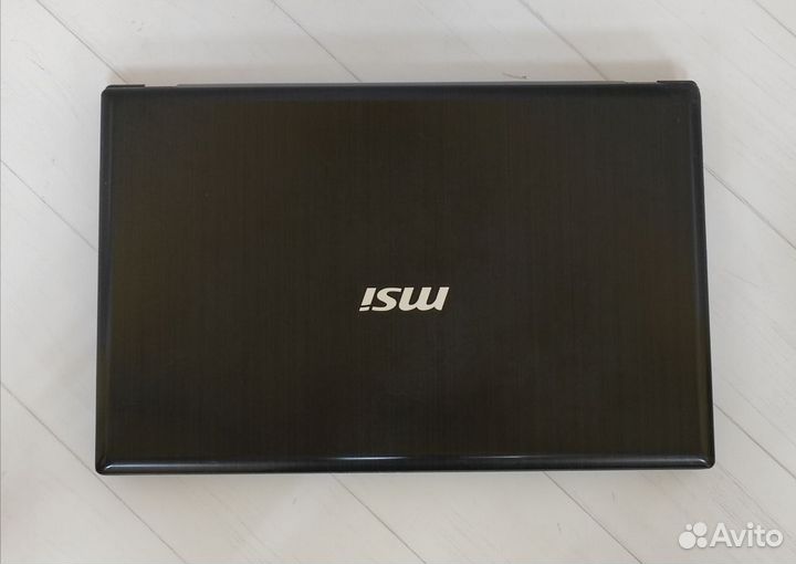 Игровой ноутбук MSI 15.6 на Core i5, 8GB, 256 SSD