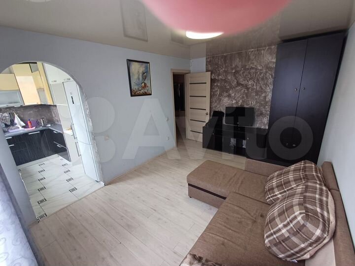 2-к. квартира, 50 м², 5/9 эт.