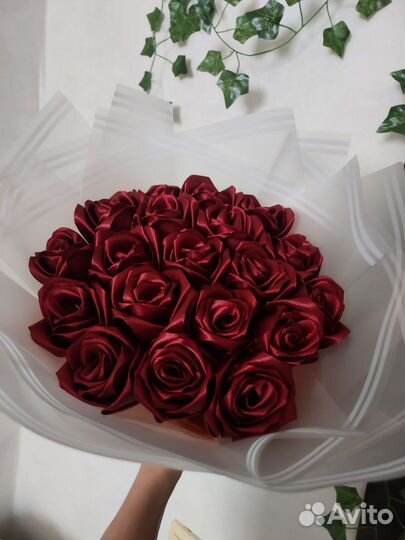 Букет роз из атласных лент на заказ