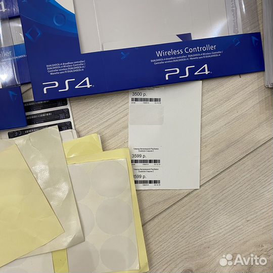 Коробки для джойстиков PS4 DualShhock 4