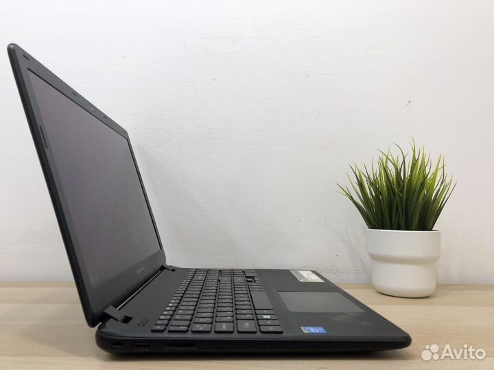 Ноутбук packard Bell