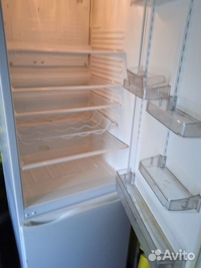 Холодильник атлант двухкамерный
