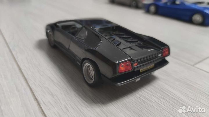 Модель машины Lamborghini Diablo 1/24