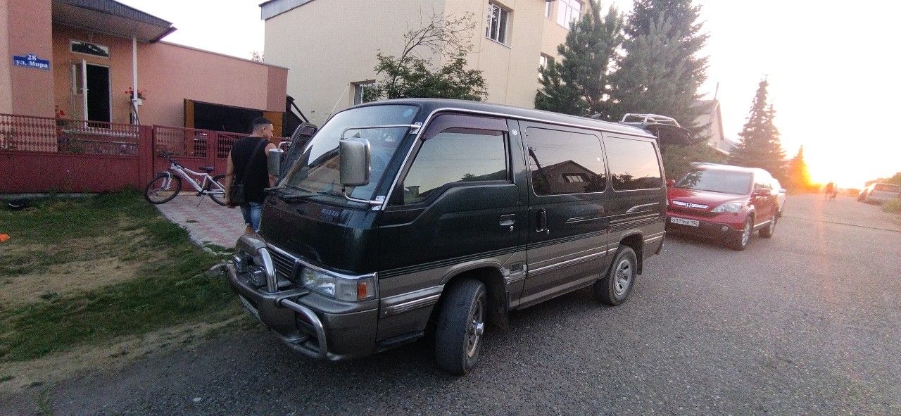 Nissan Caravan: фото из отзыва