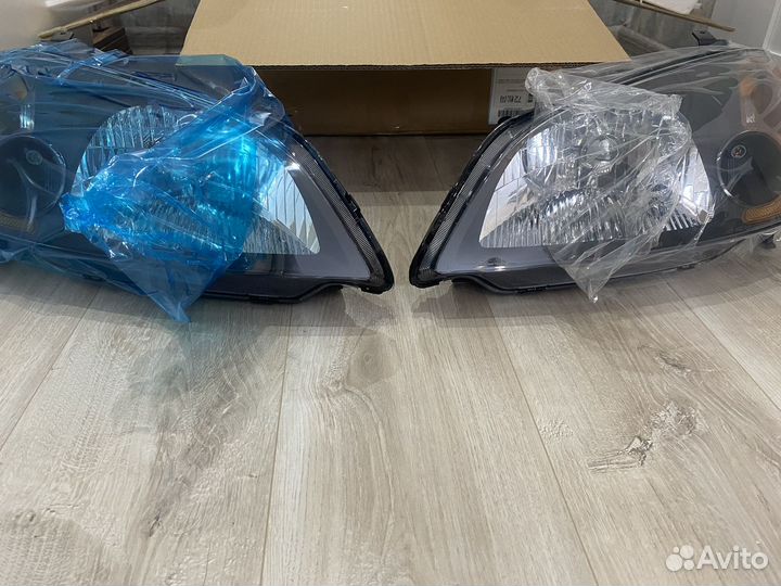 Фары Honda Civic