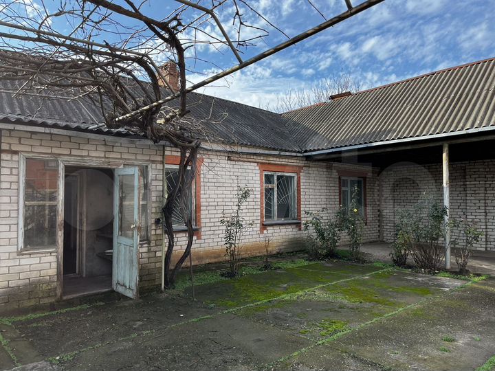 Дом 327 м² на участке 20 сот.