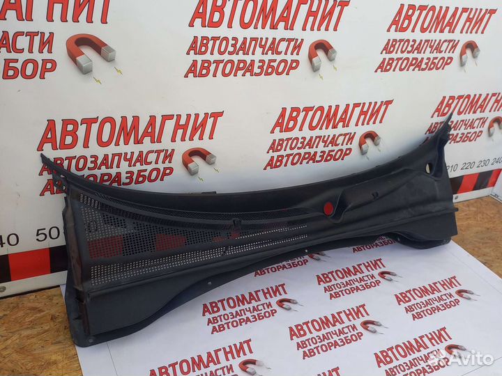 Жабо накладка дворников Киа Соренто 2 12-20