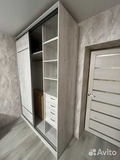 Письменный Стол и Шкаф