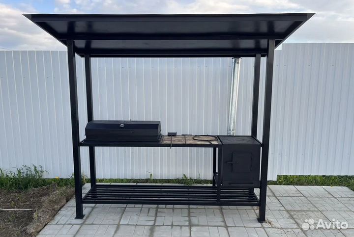 Мангал с печью под казан и крышей