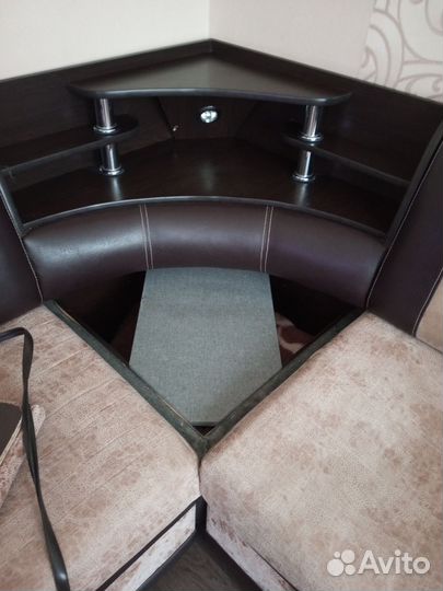 Угловой диван бу