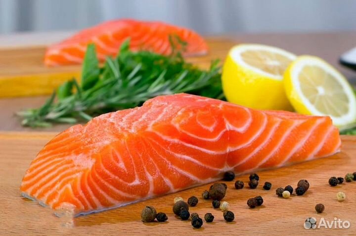 Рыбный магазин с ассортиментом деликатесов