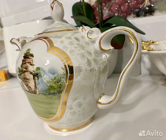 Чайник заварочный Кисловодский фарфор. Ручная раб