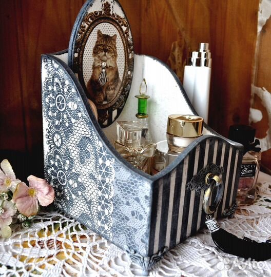 Подставка под парфюм «Кошечка»