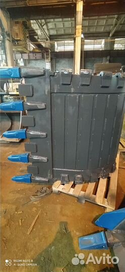 Скальный усиленный 2,7m3 на экскаваторы от 45тн